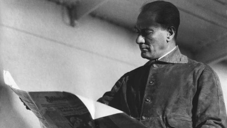 Atatürk 87 yıl önce aramızdan ayrıldı... Sevgi ve özlemle anıyoruz...