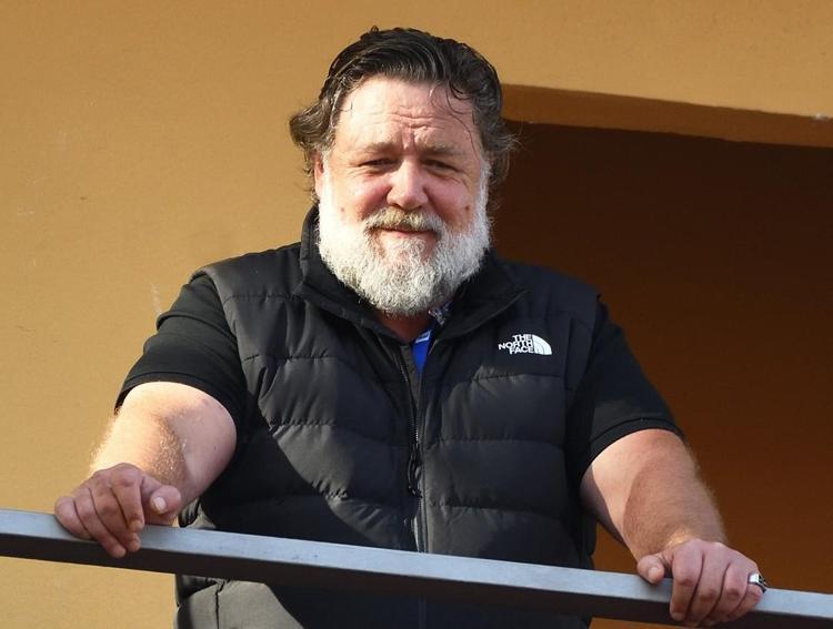 Russell Crowe’dan büyük değişim Düğün öncesi 26 kilo verdi