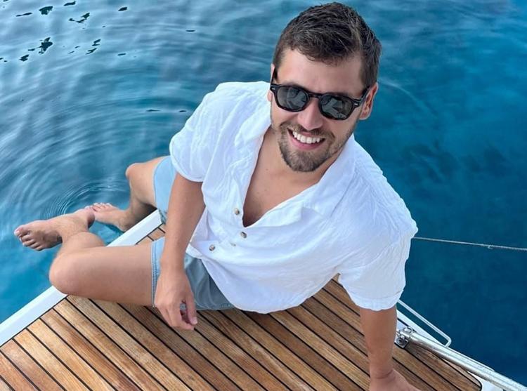 SERHAN ONAT KİMDİR