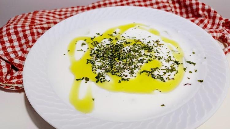 KİLO KONTROLLÜ DİYETLERDE AKILLI BİR ATIŞTIRMALIKTIR