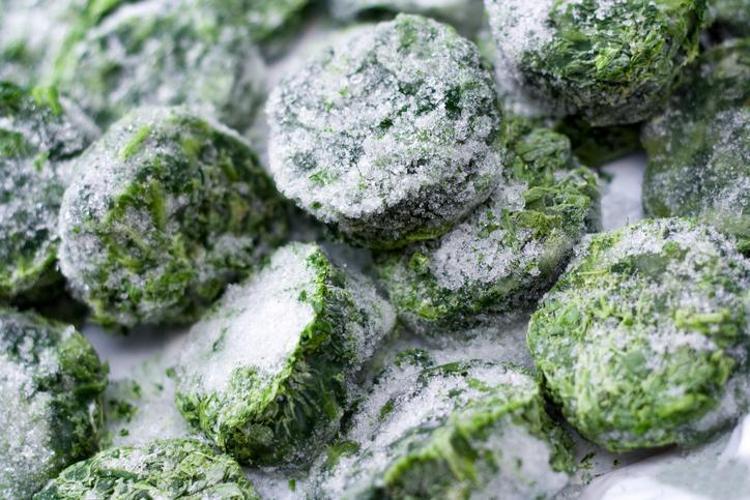 Kışın en çok ihtiyaç duyduğumuz vitaminleri tek başına karşılayan mucize sebze: Canan Karatay ve Osman Müftüoğlundan bol tüketin çağrısı
