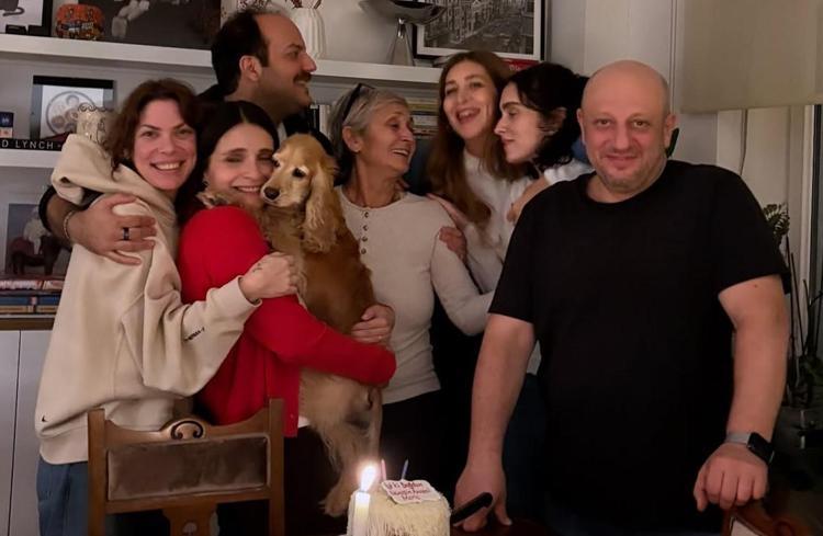 Anne olduktan sonra ilk doğum günü Meriç Aral yeni yaşını kutladı