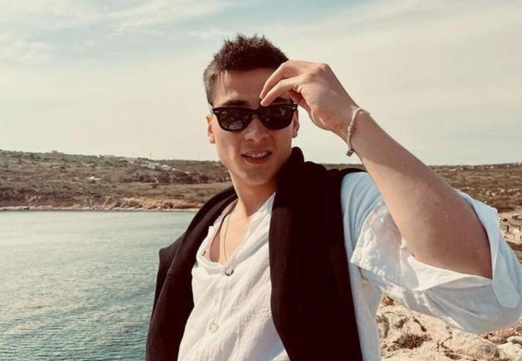 KIVANÇ TATLITUĞ HAYRANIYDIM