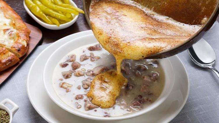 Kolajen depolarını fullüyor Kemikleri beton gibi güçlendiriyor, kaşık kaşık yiyin