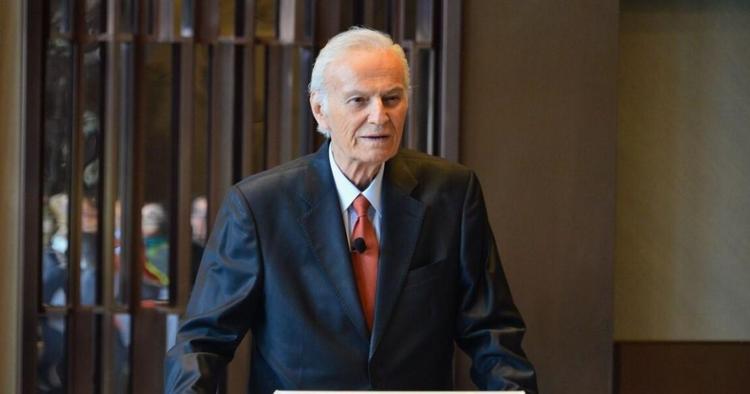 Ediz Hun 85 yaşında Doğum günü paylaşımına beğeni yağdı