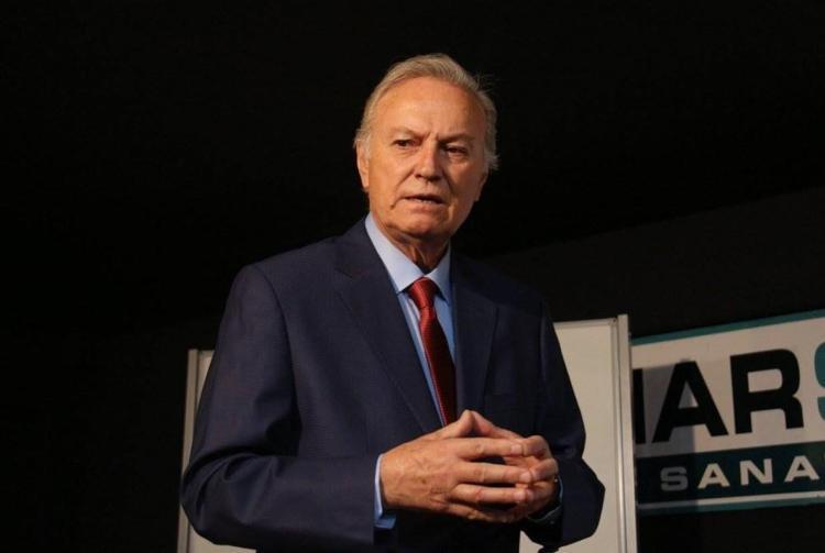 Ediz Hun 85 yaşında Doğum günü paylaşımına beğeni yağdı