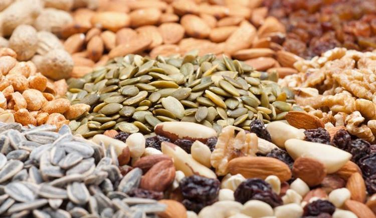 HANGİ KURUYEMİŞ EN SAĞLIKLI ARAŞTIRMALAR TEK İSMİ ÖNE ÇIKARIYOR