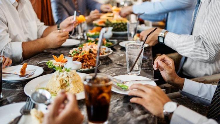 Bir ayda değişen beden: 19.00’dan sonra yemeği kestiğinizde neler oluyor