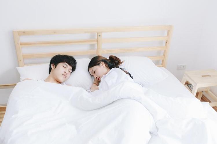 ORTAK UYKU GELENEĞİ SANILDIĞI KADAR ESKİ DEĞİL