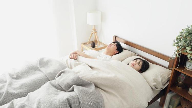 Uyku boşanması olarak biliniyor Sanılanın aksine ilişkiyi iyileştiriyor