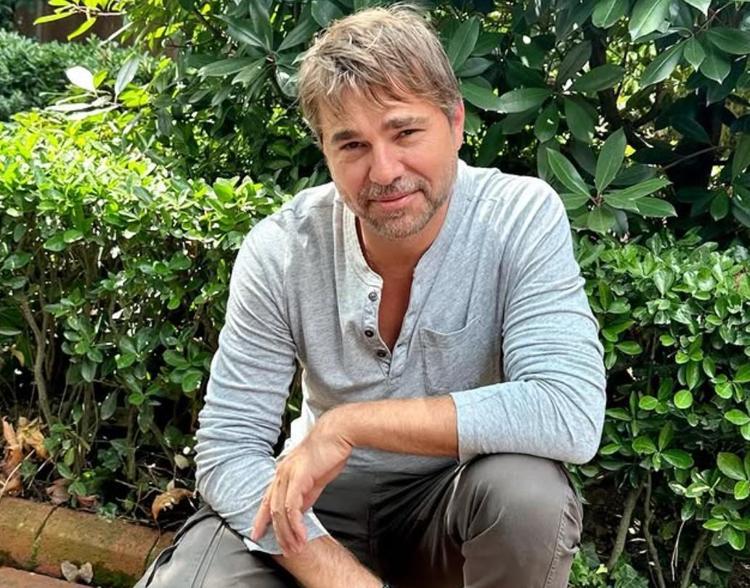 Engin Altan Düzyatandan romantik paylaşım Eşine aşkını haykırdı