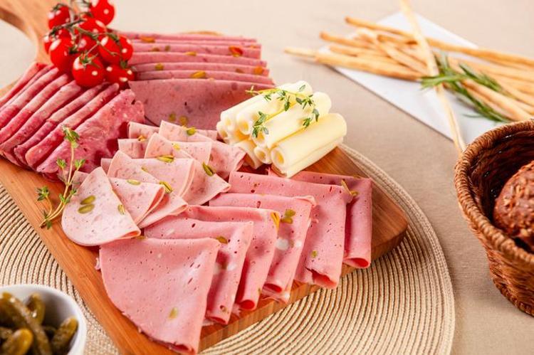 Hamilelik döneminde bu yiyecekleri koklamak bile çocukta obezite riskini artırıyor Uzmanlar uzak durulması gerekenleri sıraladı...