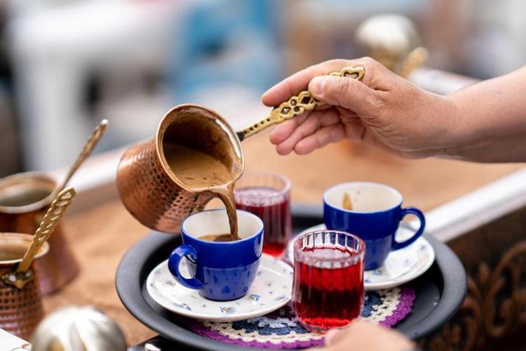 5 ARALIK DÜNYA TÜRK KAHVESİ GÜNÜ MESAJLARI 5 Aralık Dünya Türk Kahvesi Gününde paylaşılacak en güzel mesajlar 5 Aralık Dünya Türk Kahvesi Günü ne zaman ortaya çıktı, anlamı ne