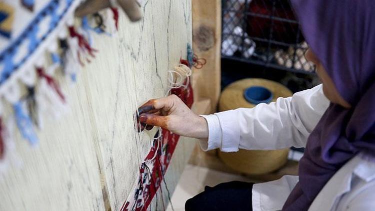 Tarihi kilim dokunup arşivleniyor Tek amaç unutulmaması