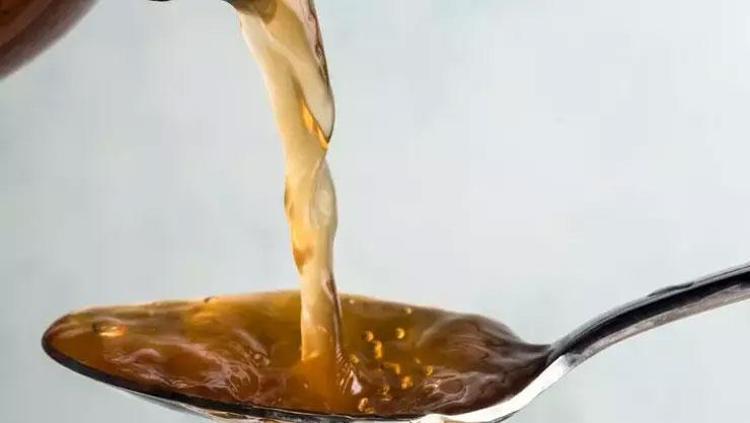 EVDE YAPABİLECEĞİNİZ ÇİLEK SİRKESİ TARİFİ