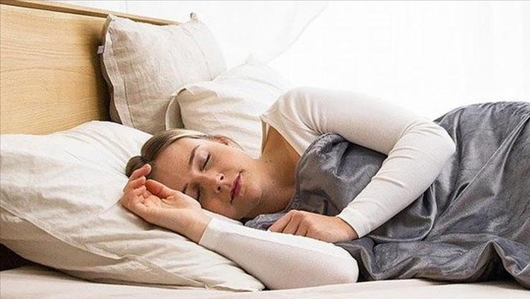 GÜNDÜZ UYKUSU VE ALZHEİMER: KARMAŞIK BİR BAĞ