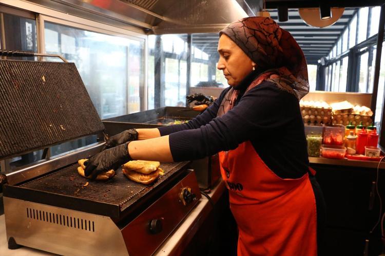 Bu işletmede sadece kadınlar çalışıyor Diyarbakırda bir ilk