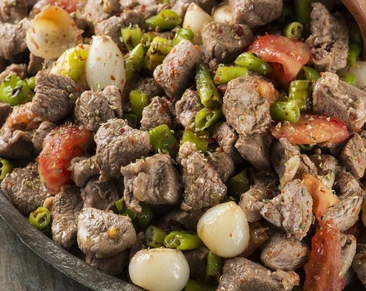 Kolajen ve B12 deposu besin Haşlayıp kaşık kaşık yiyin