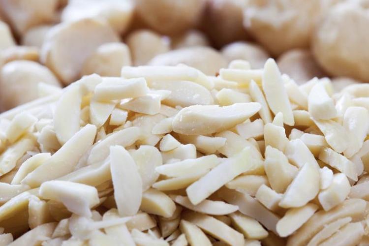 CİLDİ GÜZELLEŞTİRİR