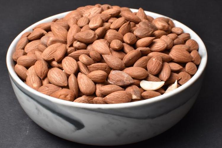 Herkes sütünü içiyor ama asıl şifası kendisinde Kolesterolü anında dengeliyor