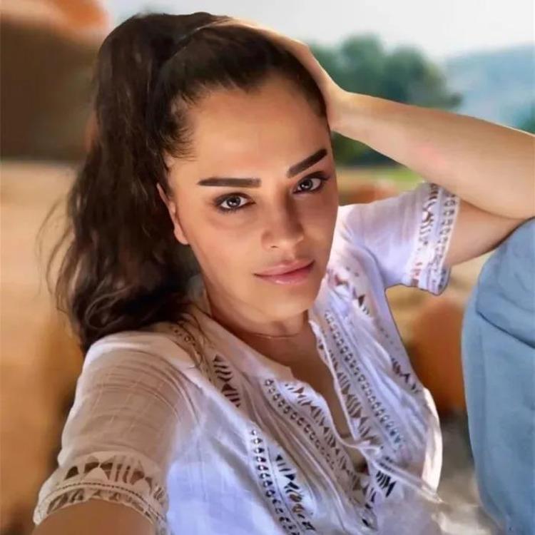 ESTETİK SAYESİNDE GENÇ GÖRÜNÜYORUM