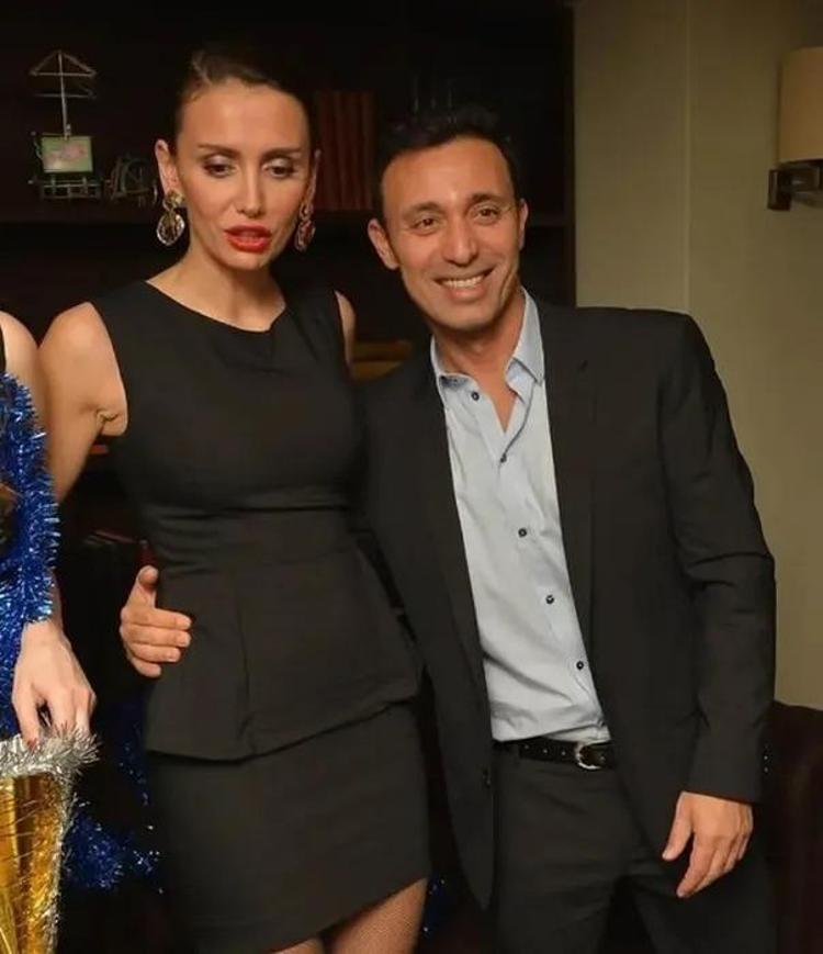 Emina Jahoviç Mustafa Sandala 3 dava birden açtı