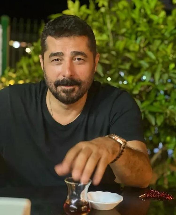 Aile krizi sonrası İbrahim Tatlıses’ten olay paylaşım Yalansız dolansız evlat bu