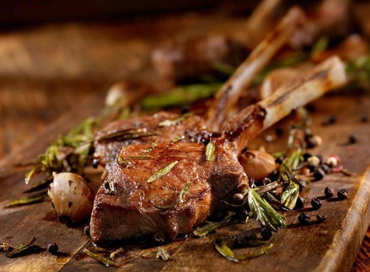 Eti ne sertleştiriyor ne bastırıyor: Marine için şeflerin gizli çay formülü