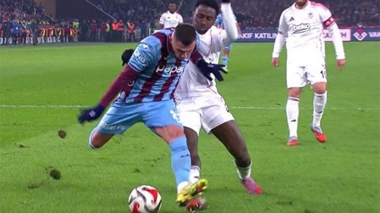 ZUBKOVUN PENALTI BEKLEDİĞİ POZİSYON