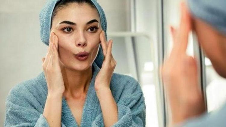 Soğuk havalar cildinizi yıpratmasın Evdeki malzemelerle hazırlayıp düzenli uygulayın