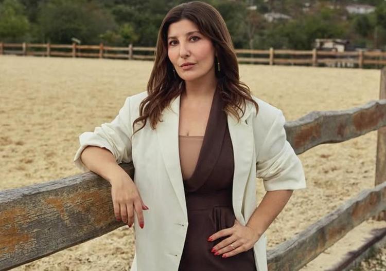 Şebnem Bozoklu hayatından çıkardı Gerçek değil, imajı sahte