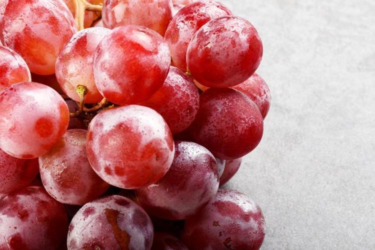 Yılbaşı gecesi saat 00.00da yapılıyor Bilimsel değil ama deneyen çok: Aşk, para ve sağlık getiriyor