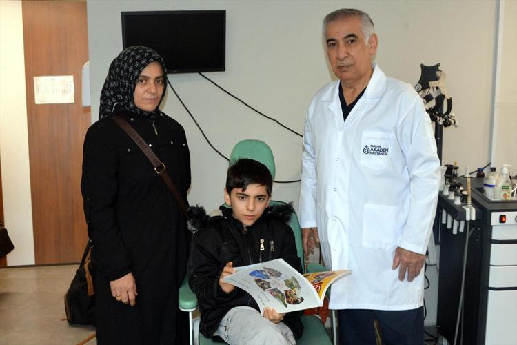 Kaşıntı şikayetiyle gitti ameliyata alındı Burnundan çıkanlara kimse inanamadı