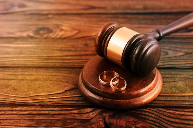 TÜİK verileri evliliklere ayna tutuyor Boşanma isteği en çok bu yaşlarda görülüyor