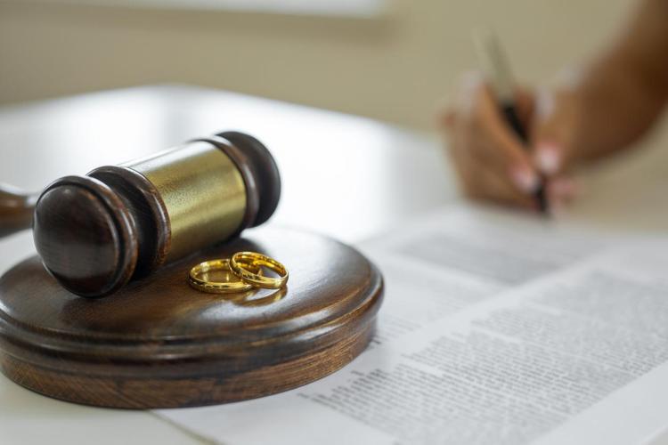 TÜİK verileri evliliklere ayna tutuyor Boşanma isteği en çok bu yaşlarda görülüyor