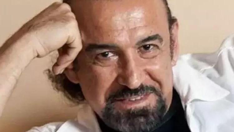CİHAN ÜNAL TİYATRO KARİYERİNE NASIL BAŞLADI