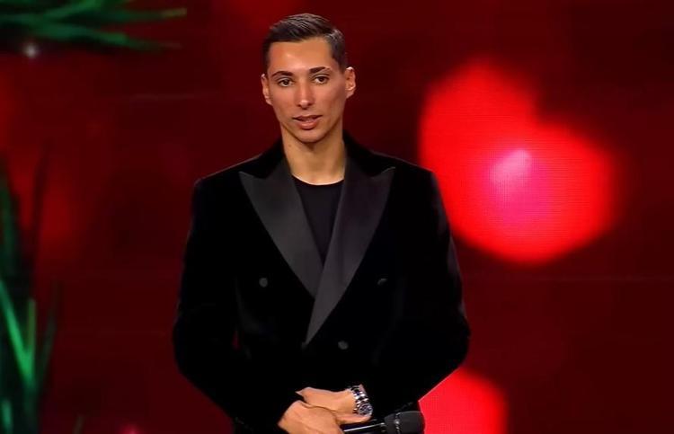 PERFORMANSI ŞAŞIRTTI
