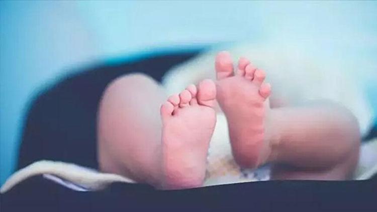 Bunun adı vicdansızlık 2 aylık bebek açlıktan can verdi: Öldüğünü gördük, yemek hazırlayıp yedik