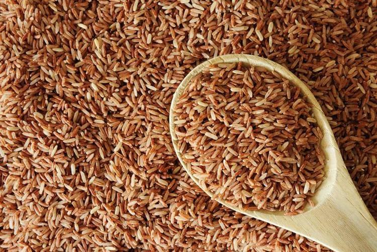 SAĞLIKLI KARBONHİDRATLAR LİSTESİNDE: ESMER PİRİNÇ