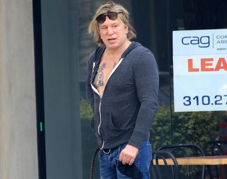Bir dönemin efsanesi olan Mickey Rourke’un son hali şaşırttı