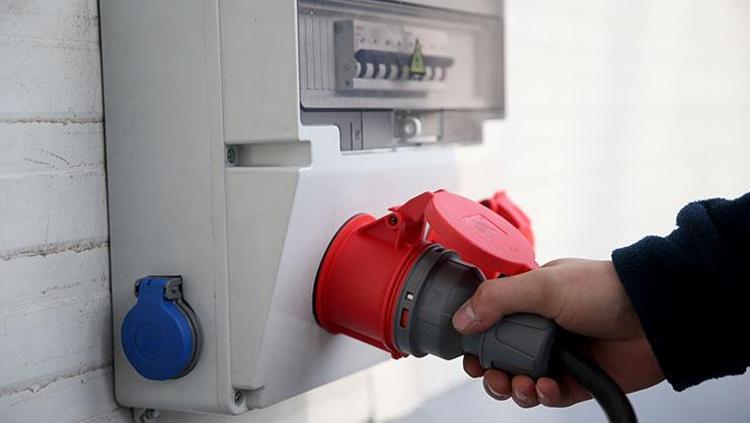 Bilim kurgu dizisinden etkilendi Genç mühendis açıkladı: Biz başarabildiğimizi herkese gösterdik