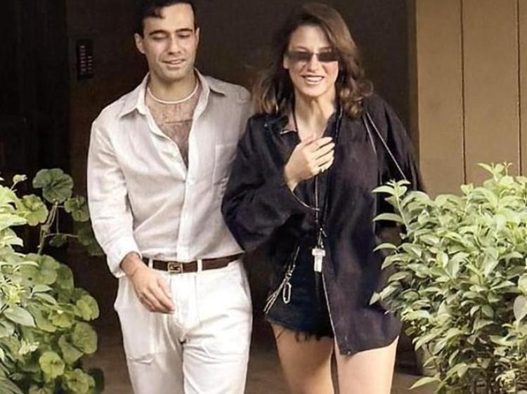 Serenay Sarıkaya ve Mert Demir günler sonra görüntülendi Rezalet bir haldeyiz