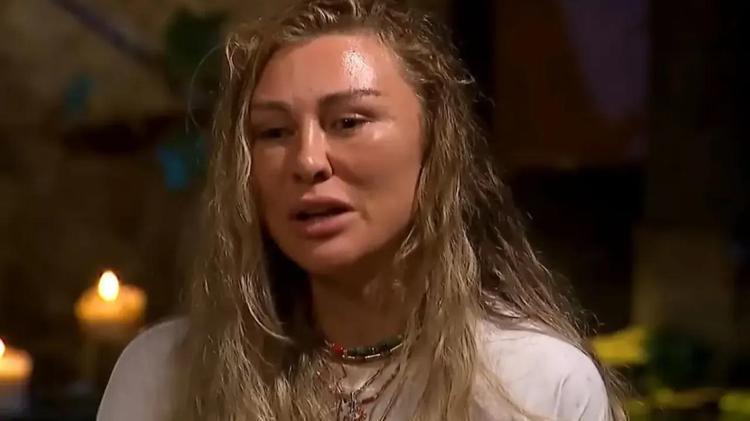 TATİLE Mİ GİTTİN SURVIVORA MI BELLİ DEĞİL