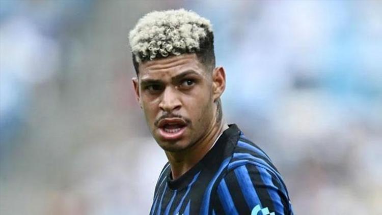 Beşiktaş’ta kanat operasyonu İtalya seferi başladı