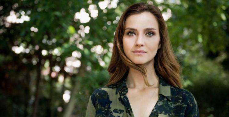 Annelik heyecanı yaşıyor İrem Helvacıoğlunun kızından yeni kare