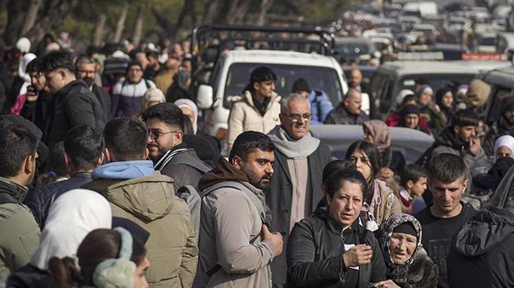 3 BİNDEN FAZLA SİVİL YERİNDEN EDİLDİ