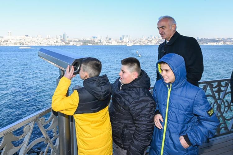 ÇOCUKLARA İSTANBUL DAVETİ