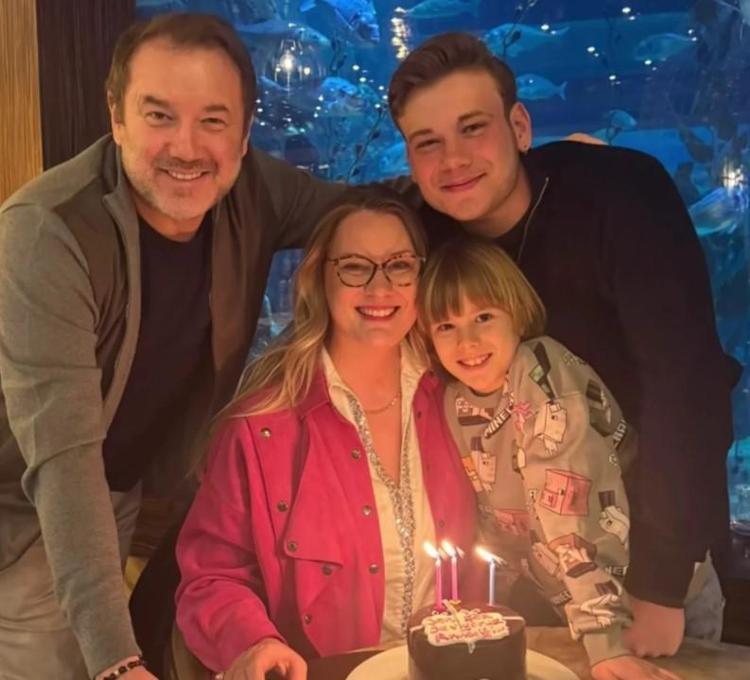 Şoray Uzundan oğluna duygusal kutlama Biriciğimiz, yumuşak karnımız