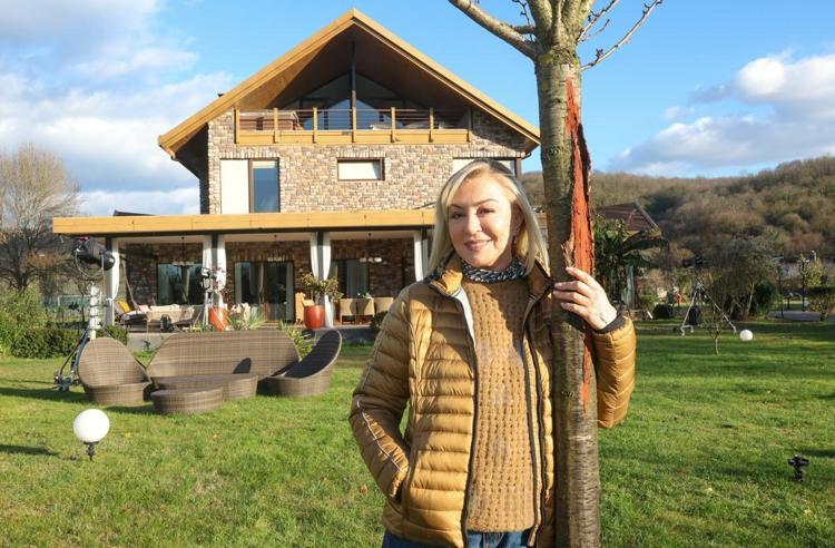 “SEVİM AİLESİ İÇİN HER ŞEYDEN VAZGEÇEBİLİR”