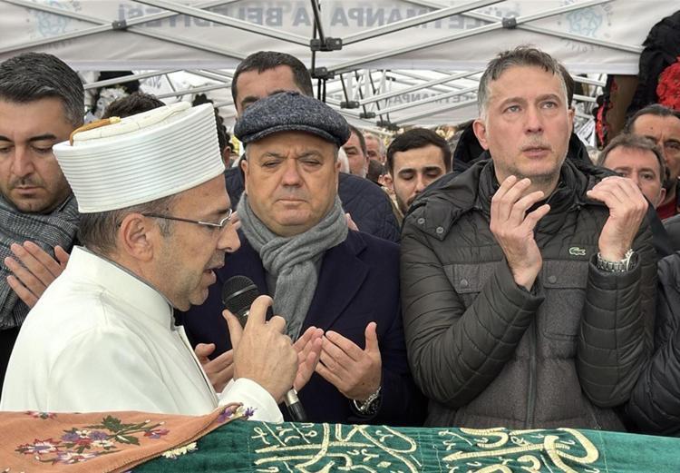 Yanan evden cesedi çıkmıştı Binnaz Eriş cinayetinde katil belli oldu